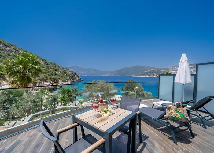Отель Kalkan Park *