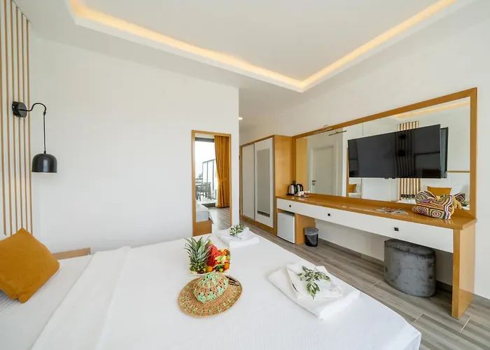 Kalkan Park Отель *