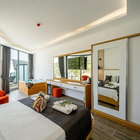 Kalkan Park Hotel