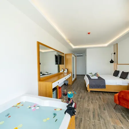 Kalkan Park Hotel *