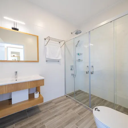 فندق Kalkan Park